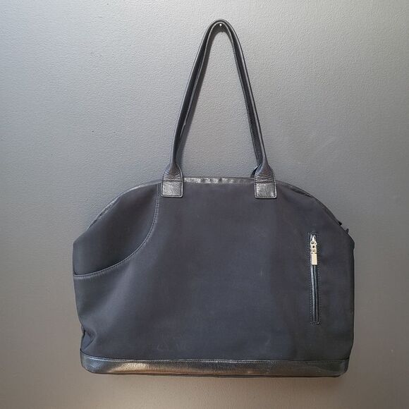HOBO INTERNATIONAL BLACK NYLON / LEATHER LARGE Shoulder TOTE BAG 18 X 13 - Picture 1 of 12